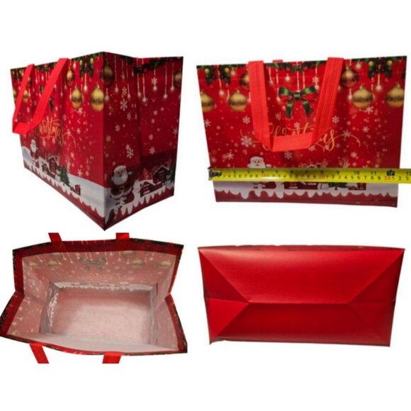 3 Pc. Christmas-Themed Large Gift Bag 1 Pair Socks Plastic Tumbler Gift Set NEW - Picture 3 of 16